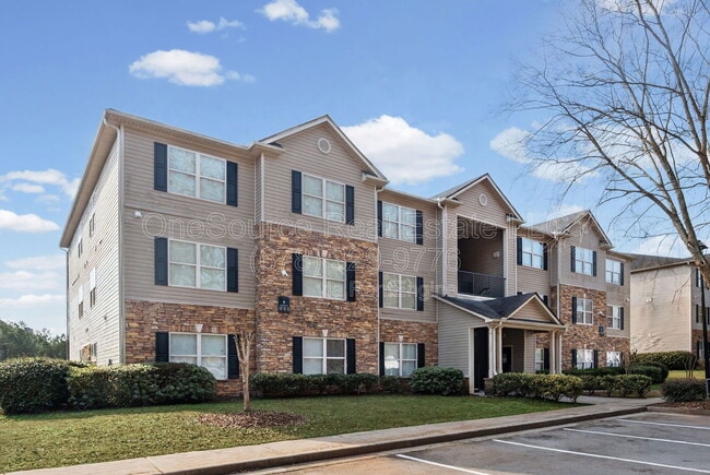 Building Photo - 5304 Fairington Club Dr