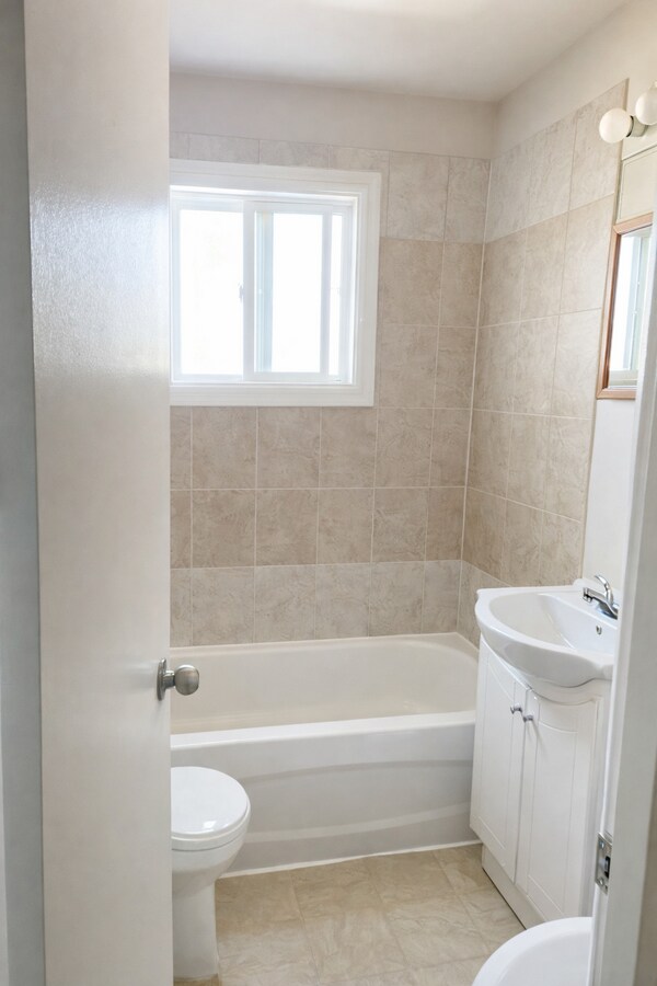 Photo - Available 1 Bedroom Apartment 5 mins from Nait With One Month Free Unit 15