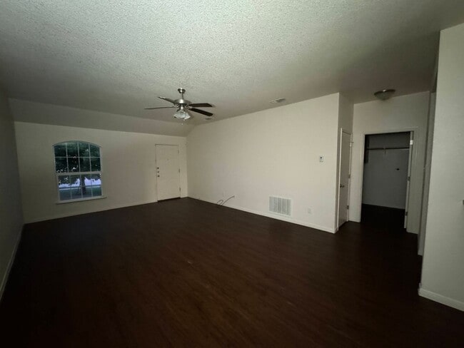 Photo - 4707 Waterproof Dr Unit A