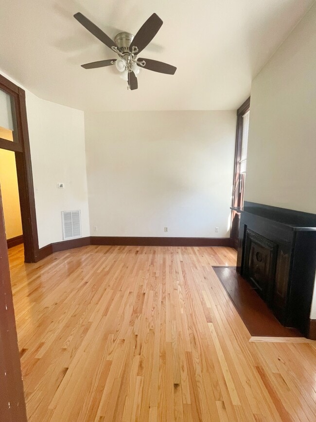 Photo - 1607 Sarah St Unit 1
