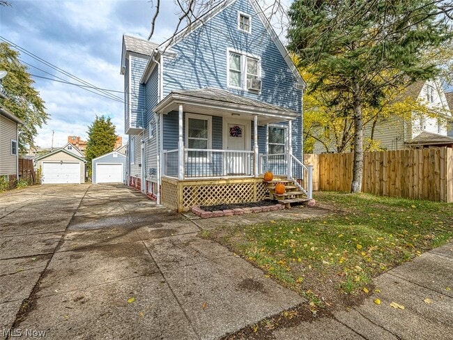 Photo - 3116 Searsdale Ave