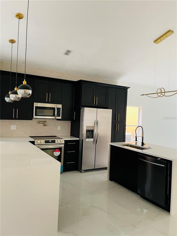 Photo - 207 Vizcay Way