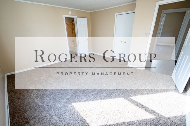 Photo - 1283 Walters St