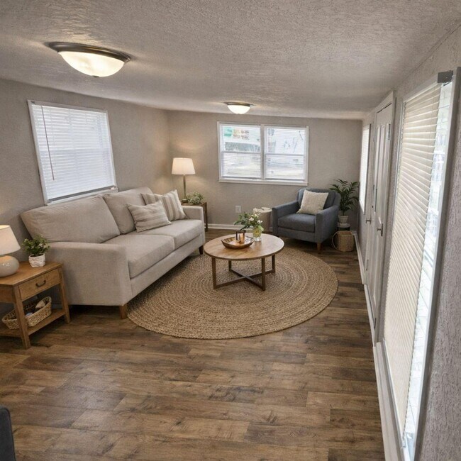 Photo - 1335 Driftwood Alley