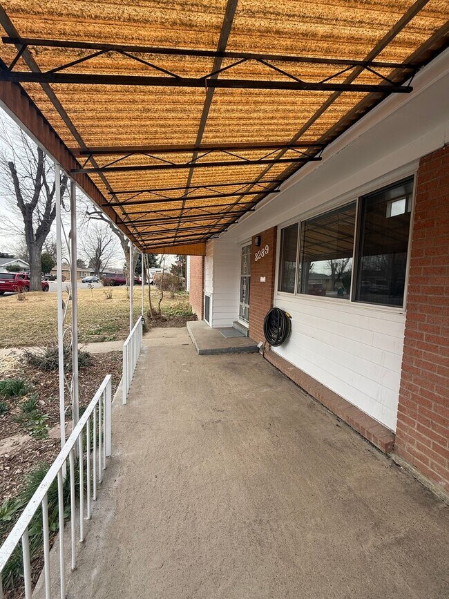 Photo - $0 DEPOSIT OPTION, CHARMING 3 BED 2 BATH TRADITIONAL HOME!! HUGE YARD, STEPS FROM PEORIA STATION