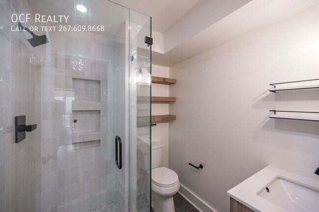 Photo - 1814 Christian St