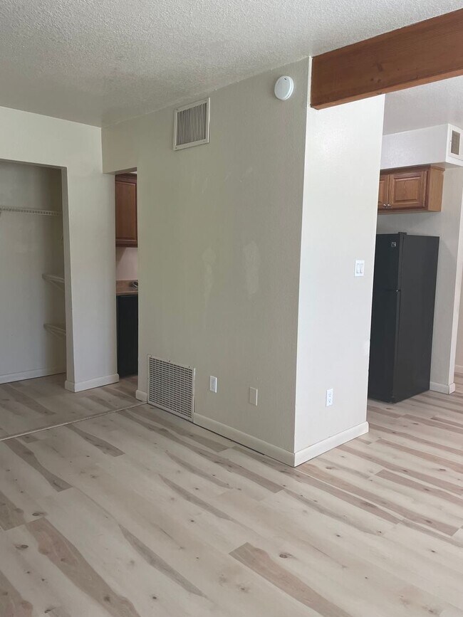 Photo - 1705 Heatheridge Rd Unit O106