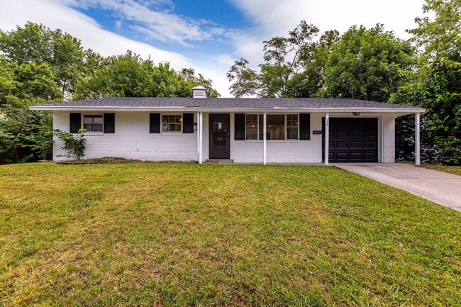 Photo - 722 Castro Ln