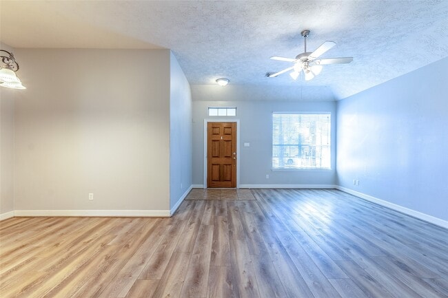 Photo - 11510 Alcott Dr