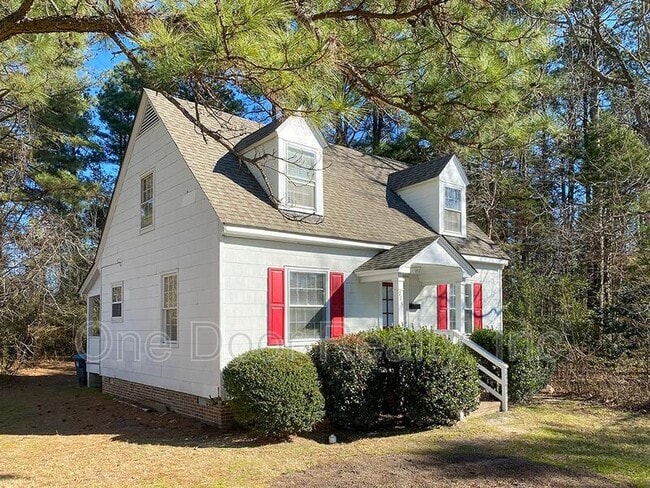 Building Photo - 715 Lafayette St