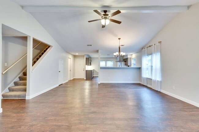 Photo - 9706 Moorberry St