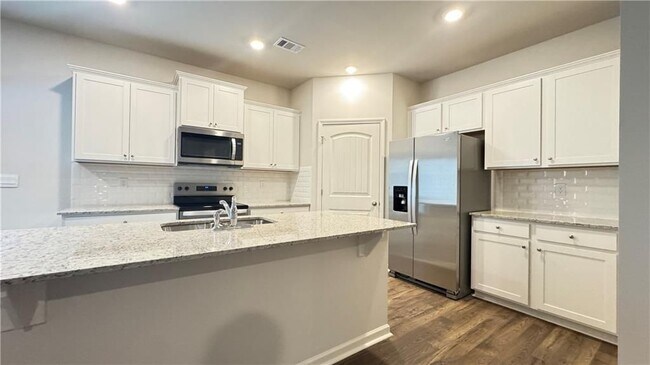 Photo - 405 Stoneybrook Dr