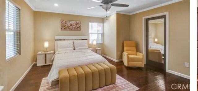 Photo - 523 Fischer St