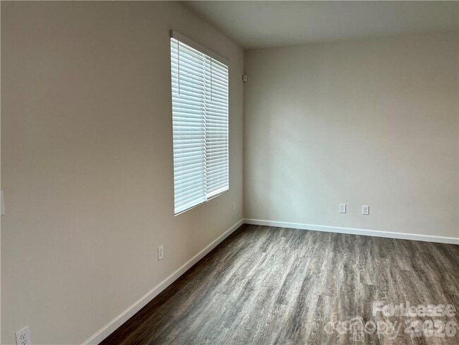 Photo - 1017 Beatty Wds Dr