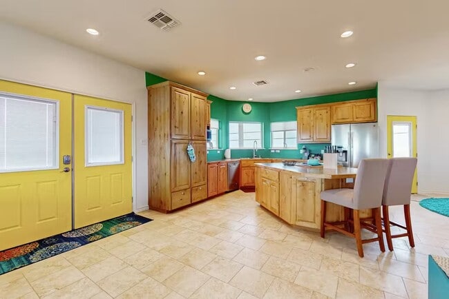 Photo - 60 Northview Dr