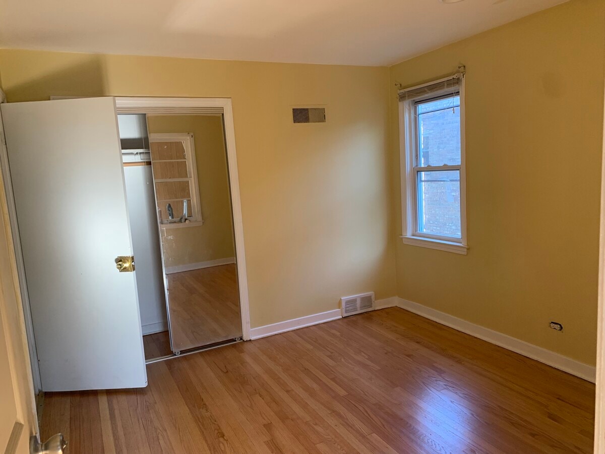 Photo - 9106 Keating Ave Unit 1N