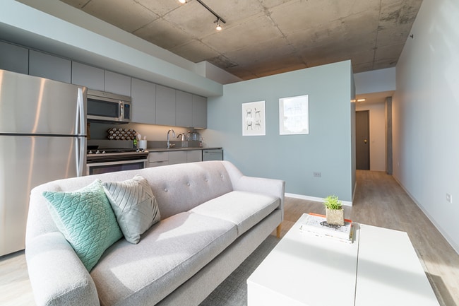 Photo - 2735 W Belden Ave