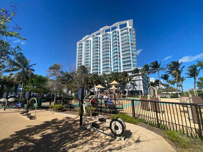 Photo - 6515 Collins Ave Unit 6515-1505