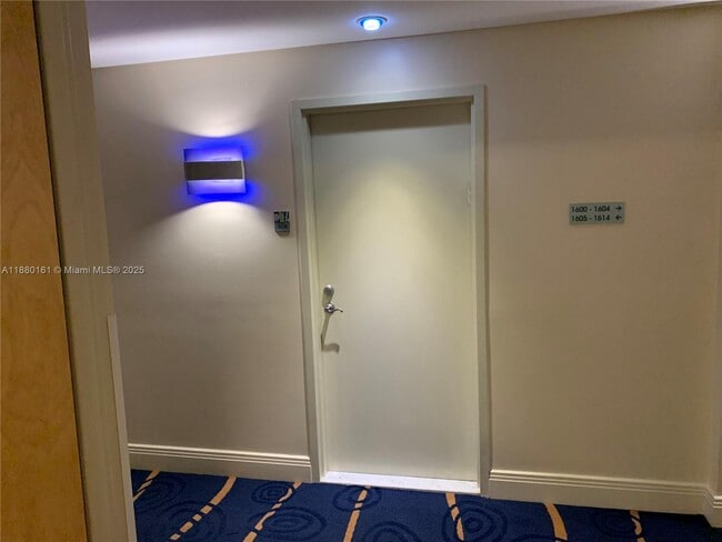 Photo - 185 SW 7th St Unit 1606