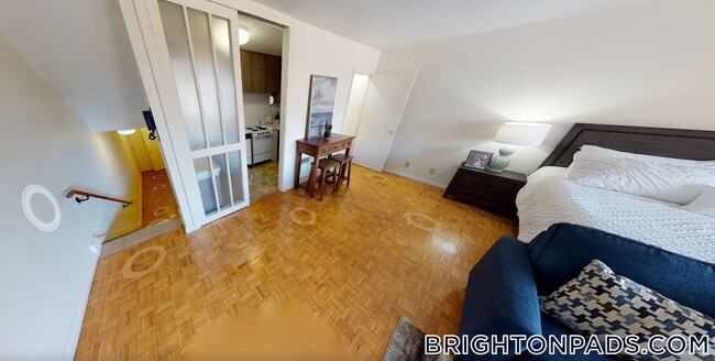 Photo - 125 Chiswick Rd Unit 208