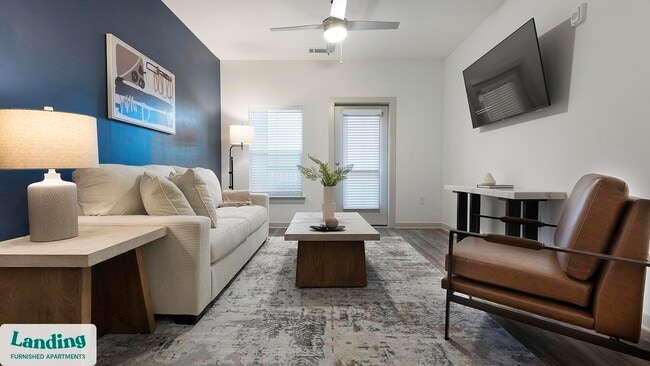 Photo - 2385 Vera Wy Unidad 2210.1411836