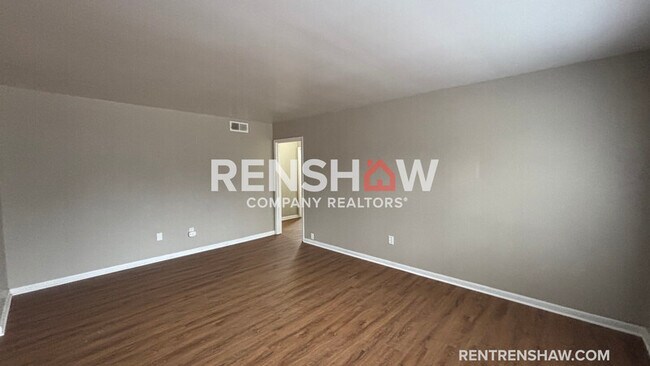 Photo - 4807 Macon Rd