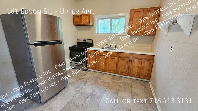 Spacious 2 Bedroom Upper With Appliances &... - Spacious 2 Bedroom Upper With Appliances &... Unit Upper Apt.