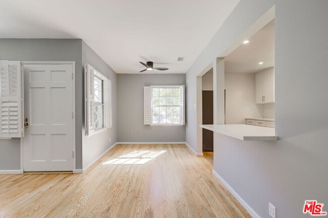 Photo - 11941 Aneta St