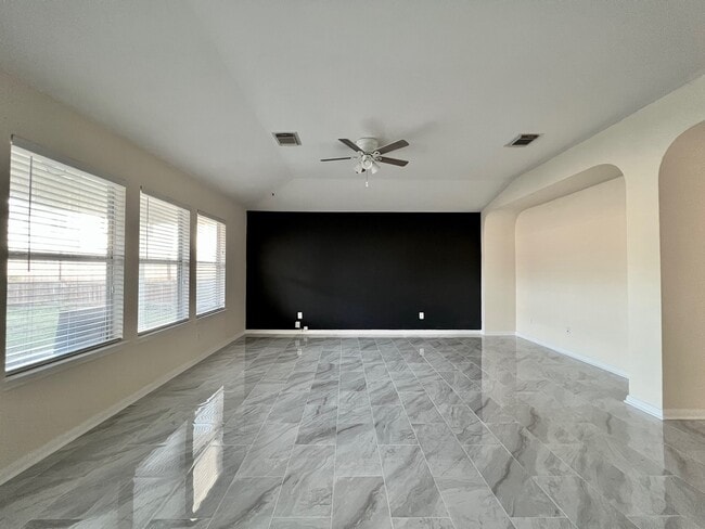 Photo - 7710 Sapulpa Ln