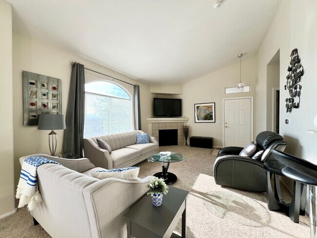 Photo - CHARMING FURNISHED OR UNFURNISHED  2BD/2BA CONDO IN HENDERSON! W/ COMMUNITY POOL