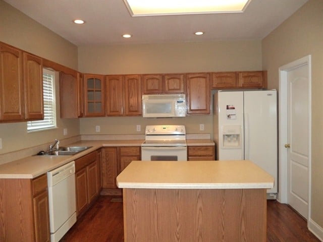 Photo - 4635 Aylesbury Dr