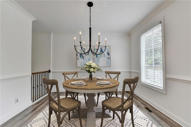 Photo - 6892 Roswell Rd NE