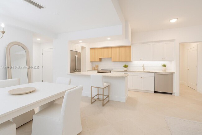 Photo - 781 Crandon Blvd Unit 106
