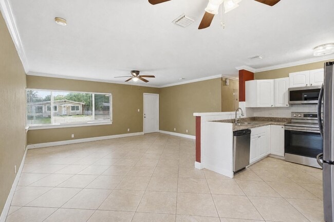 Photo - 1129 NW 7th Terrace