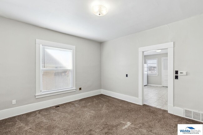 Photo - 1717 S Water St