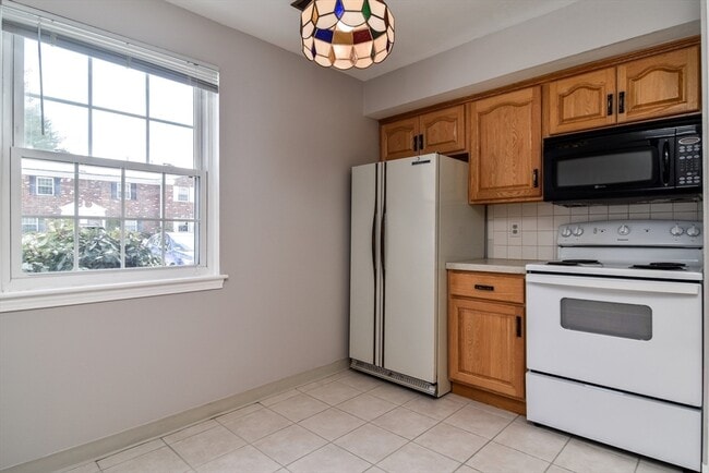 Photo - 1907 Windsor Dr