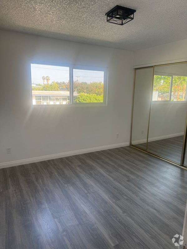 Building Photo - 6831 Toler Ave Rental