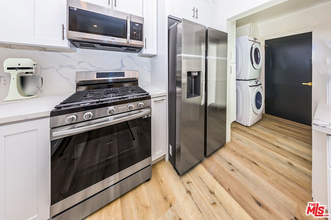 Photo - 1656 S Crescent Heights Blvd