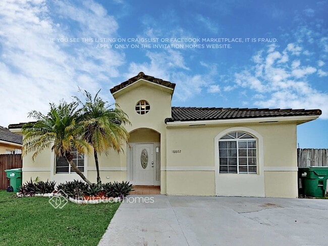 Building Photo - 16802 SW 143rd Pl