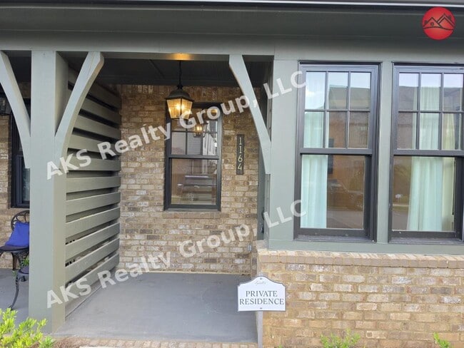 Photo - 1164 Windsor Sq
