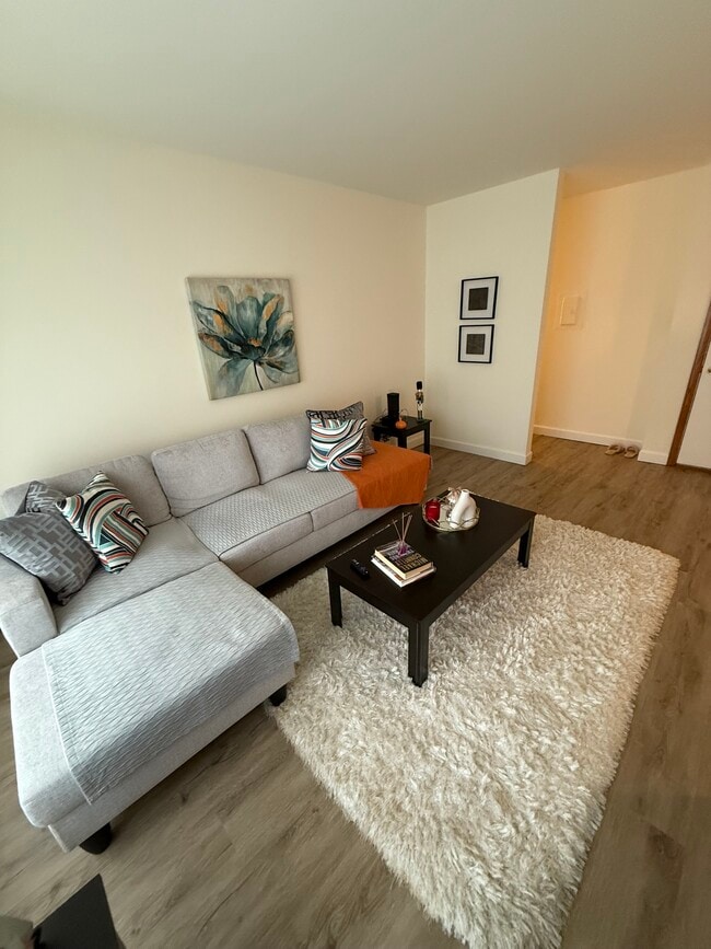 Photo - 1204 Memorial Dr Apartamentos Unidad # 16