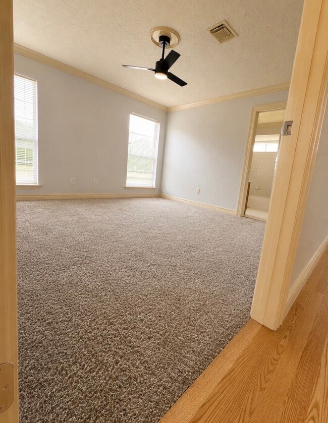4423 Wee Laddie Ln