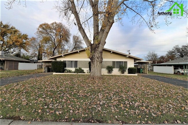 Building Photo - 6195 Verde Vale Ct
