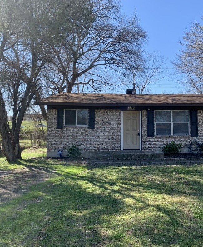 Building Photo - 212 E Valley Rd Unit B