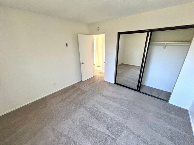 Photo - 205 Avenue H Unidad 14