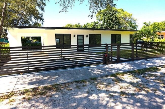 Building Photo - 53 NW 68th St Rental
