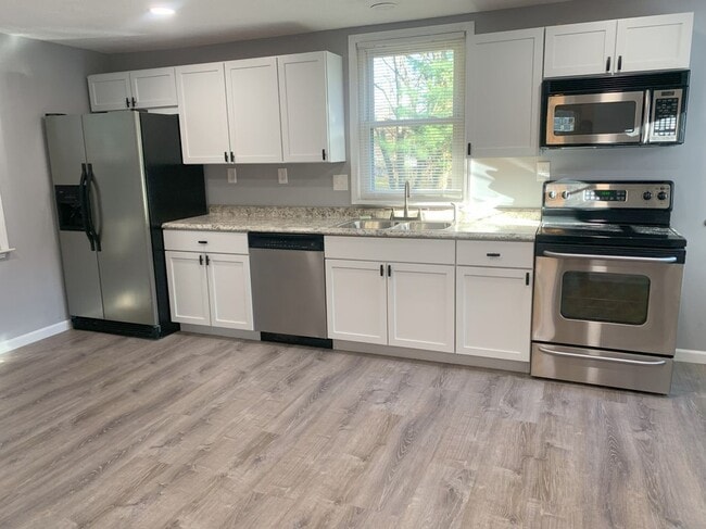 Photo - 120 Walnut St