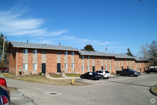 Kingston Green Apartments - Kingston Green Apartments