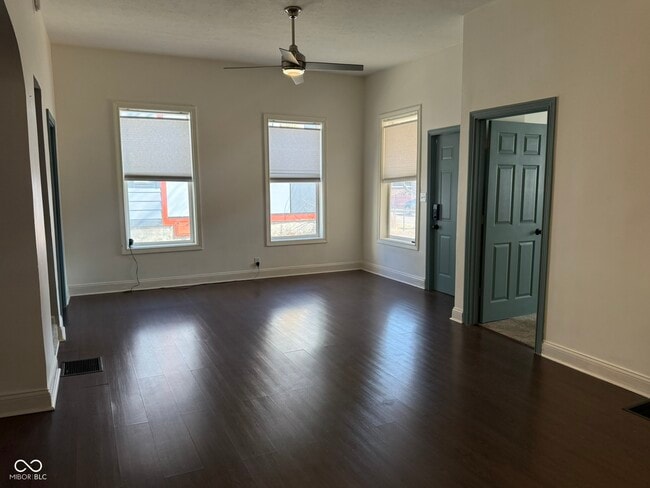 Photo - 1156 Hoyt Ave