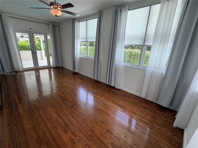 Photo - 1420 Baracoa Ave